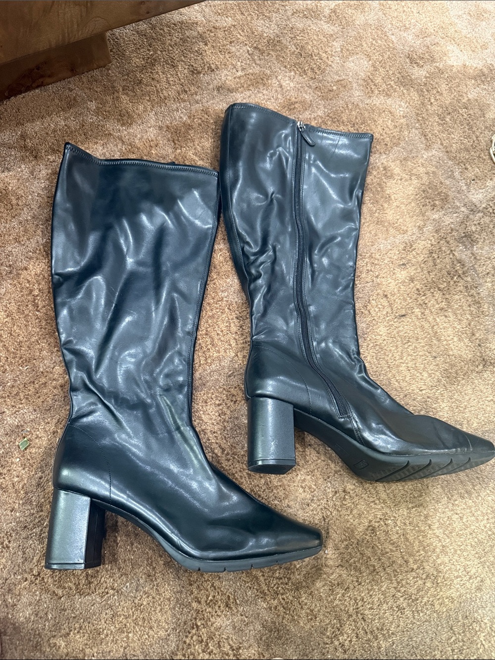 AEROSOLES Black Mid-Calf Block Heel Boots Size 12W